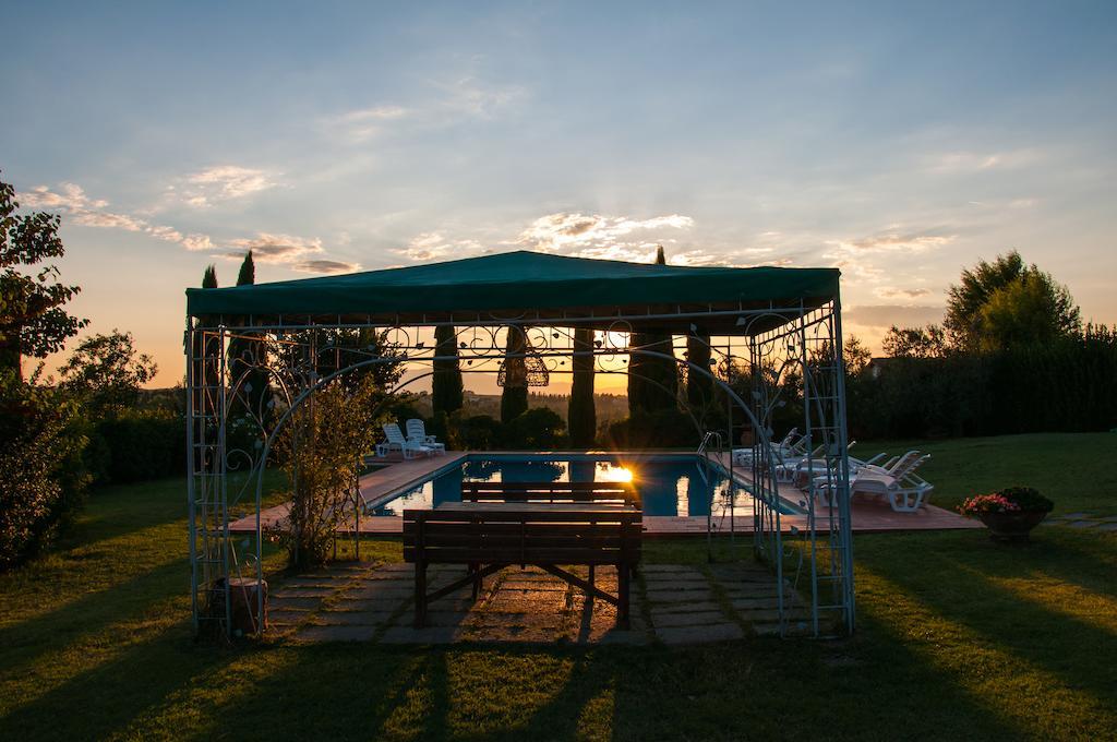 Agriturismo La Colombaia 切雷托圭迪 外观 照片